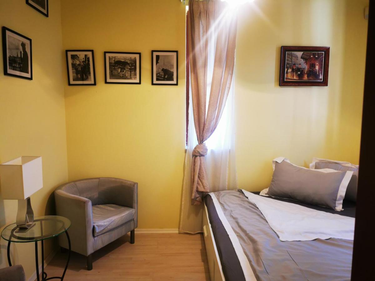 Luxury Basement In The Surrounding Of Budapest Διαμέρισμα Mogyoród Εξωτερικό φωτογραφία