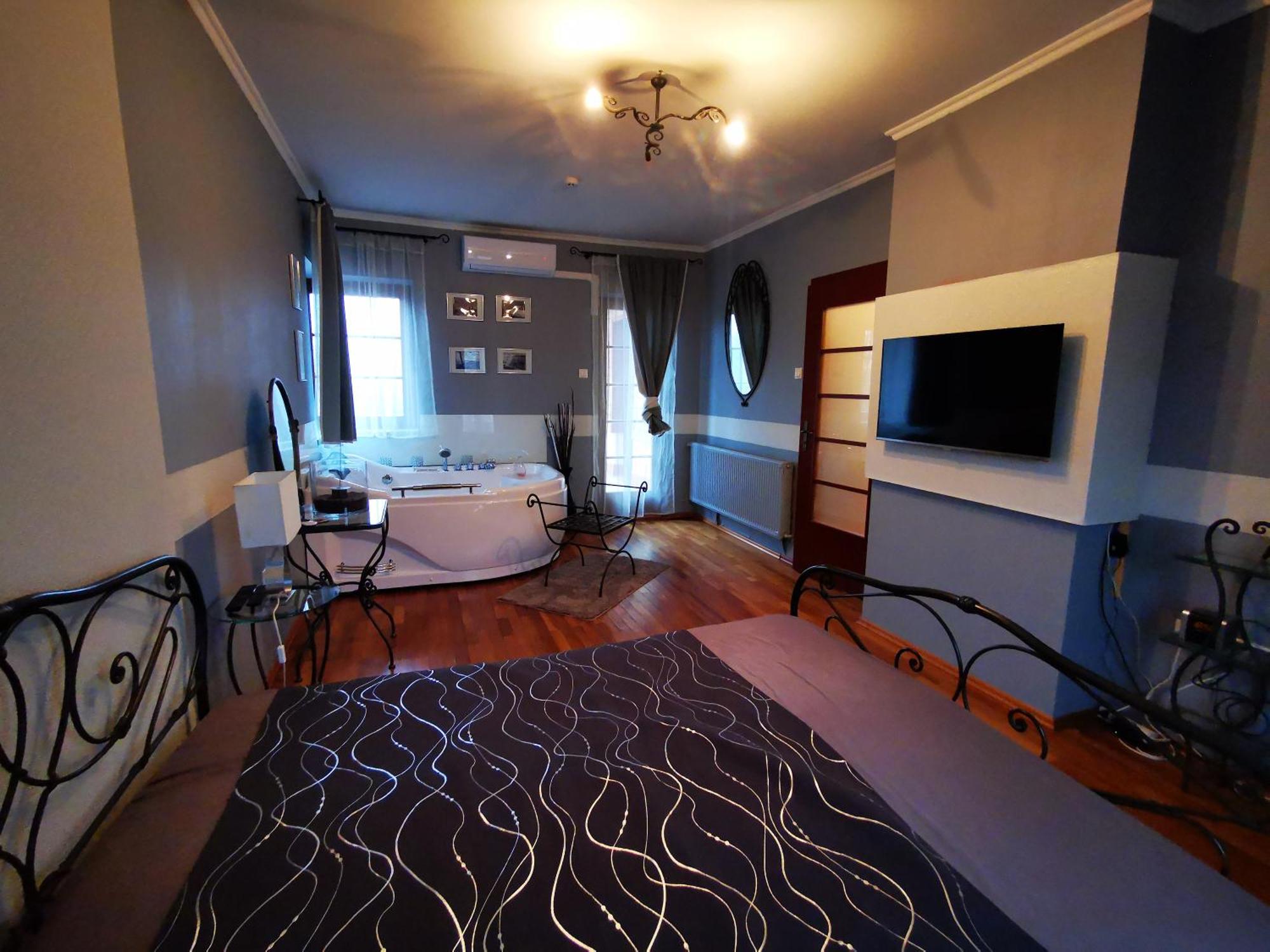 Luxury Basement In The Surrounding Of Budapest Διαμέρισμα Mogyoród Εξωτερικό φωτογραφία
