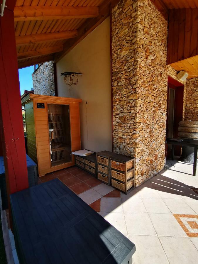 Luxury Basement In The Surrounding Of Budapest Διαμέρισμα Mogyoród Εξωτερικό φωτογραφία